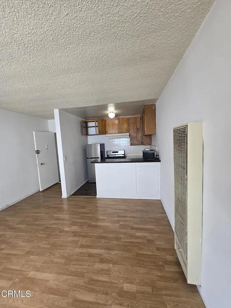 1 bed, 1.0 bath, 550 sqft, $2,000 — Photo 1