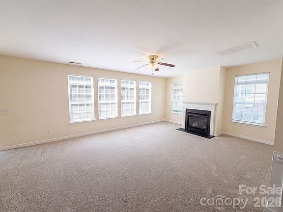 3rd image of 1139 Donelea Ln NW