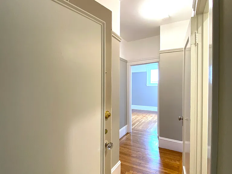 730 Ofarrell St #19 — Photo 15