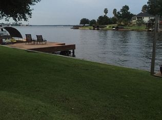 13314 Northshore Dr, Montgomery, TX 77356