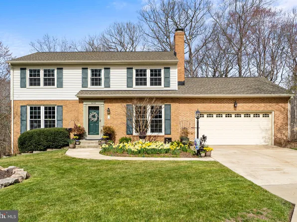 3232 Manitoba Dr, Woodbridge, VA 22192