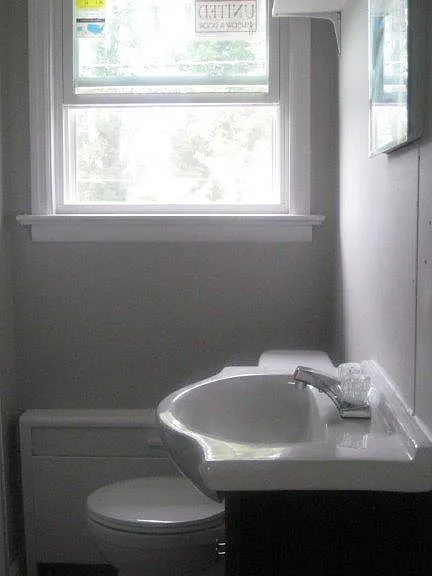 621 Forklanding Rd #B — Photo 9