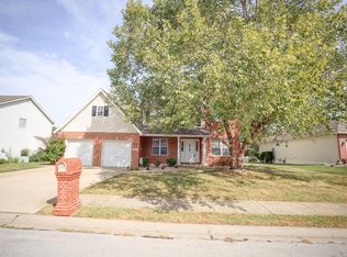 2639 Meridian Lake Dr, Shiloh, IL 62221