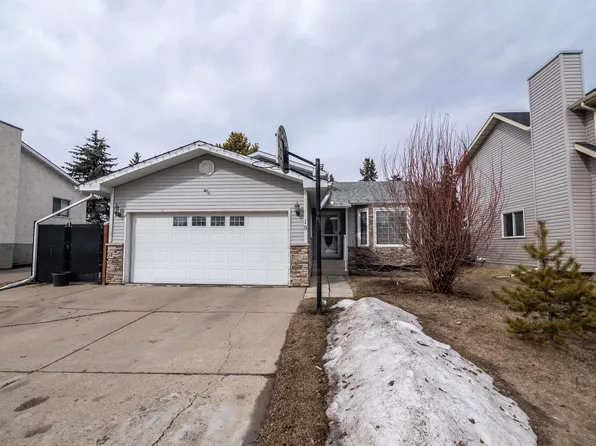 18 Mathias Ave, Spruce Grove, AB T7X 2S2