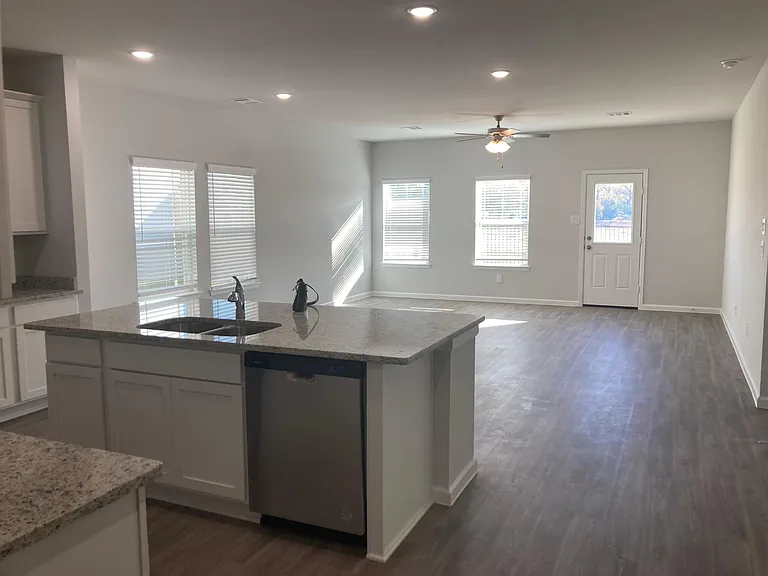 12240 Lady Eli Dr — Photo 8