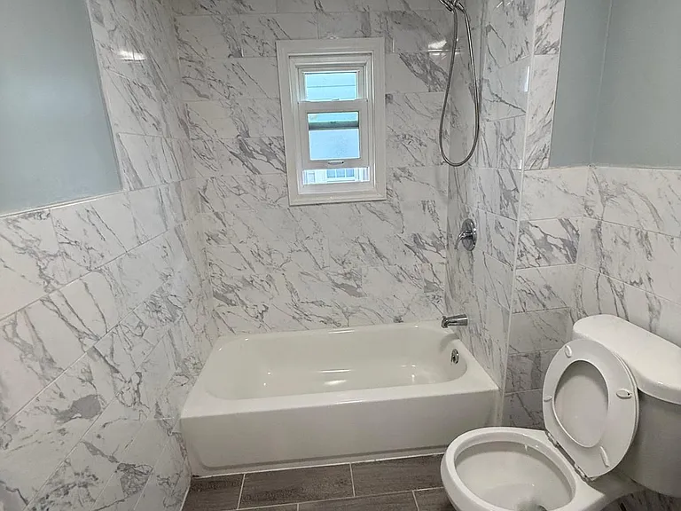 729 Orchard St #2 — Photo 5