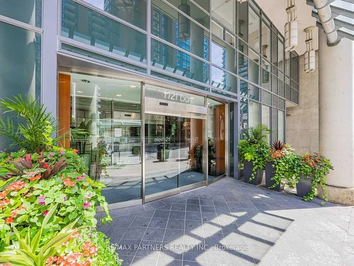1 bed, $2,480 — Photo 2