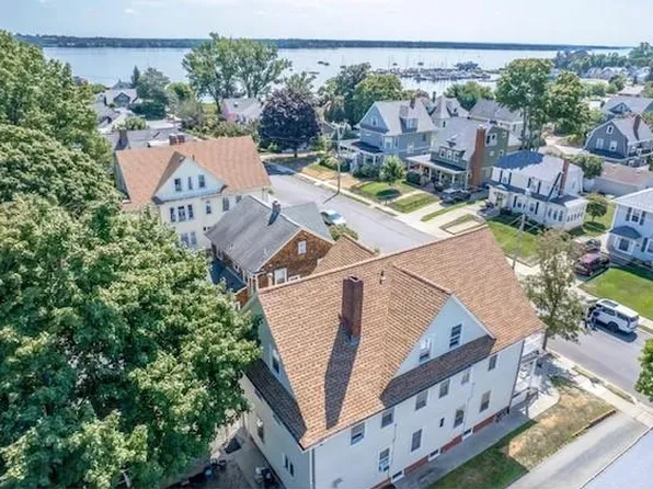 67 Strathmore Rd, Cranston, RI 02905