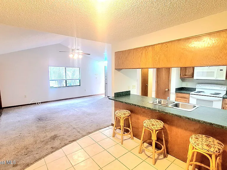 4164 Fishermans Pl — Photo 2