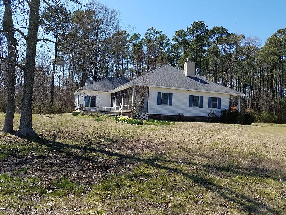 1st image of 176 Summers Ln