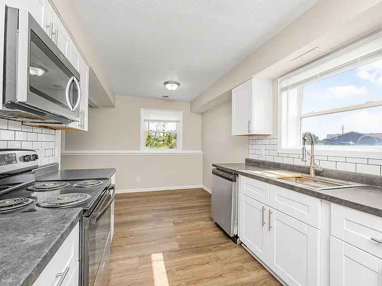 Country Ridge — Photo 6