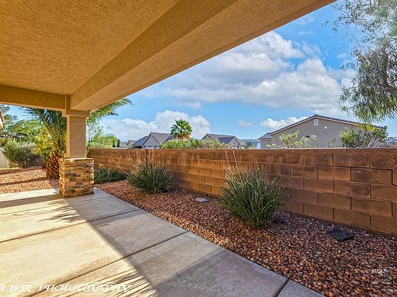5th image of 928 N Saguaro Dr