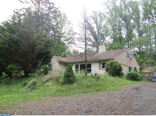 65 Stoney Bank Rd, Glen Mills, PA 19342