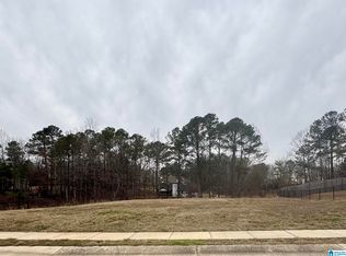 332 Country Side Cir #10, Calera, AL 35040