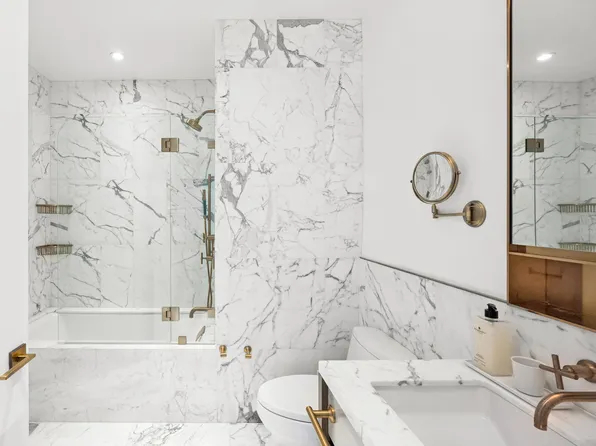 305 East 51st Street image 8 of 17