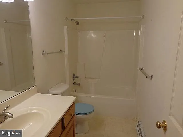 173 Stanford Rd — Photo 9