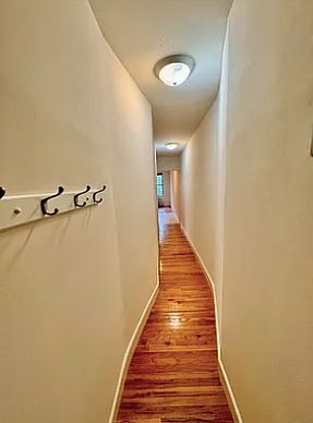 5th image of 312 E 93rd St APT 5D