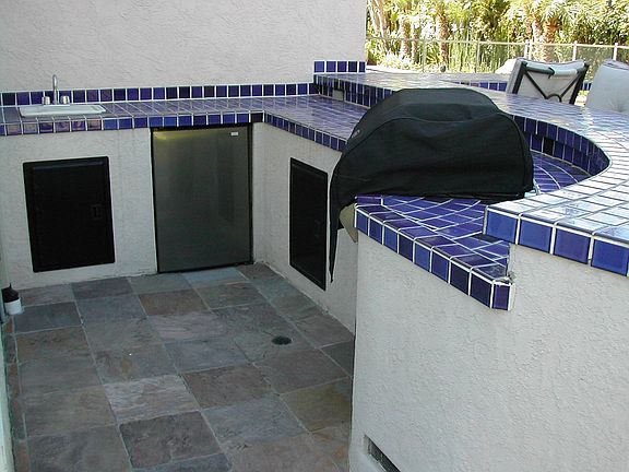 Custom Built-In BBQ w/ Refrigerator