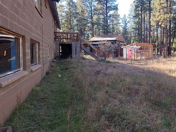 2nd image of 1059 Timberlake Rd