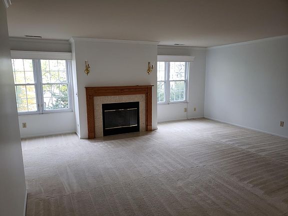 2nd image of 5161 Scarsdale Cv