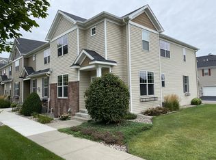 7741 Madelyn Creek Dr #VC1, Victoria, MN 55386
