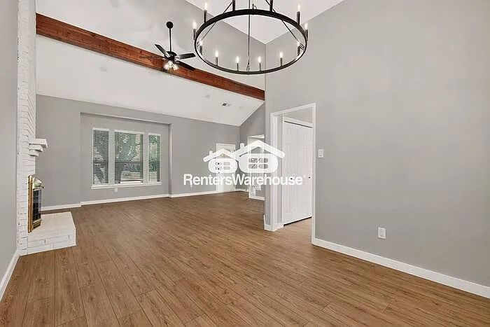 8008 Cornell Dr — Photo 12