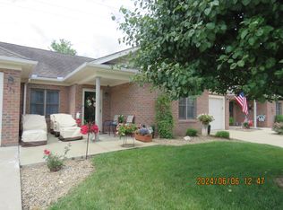 139 Carlin Dr #23, Logan, OH 43138