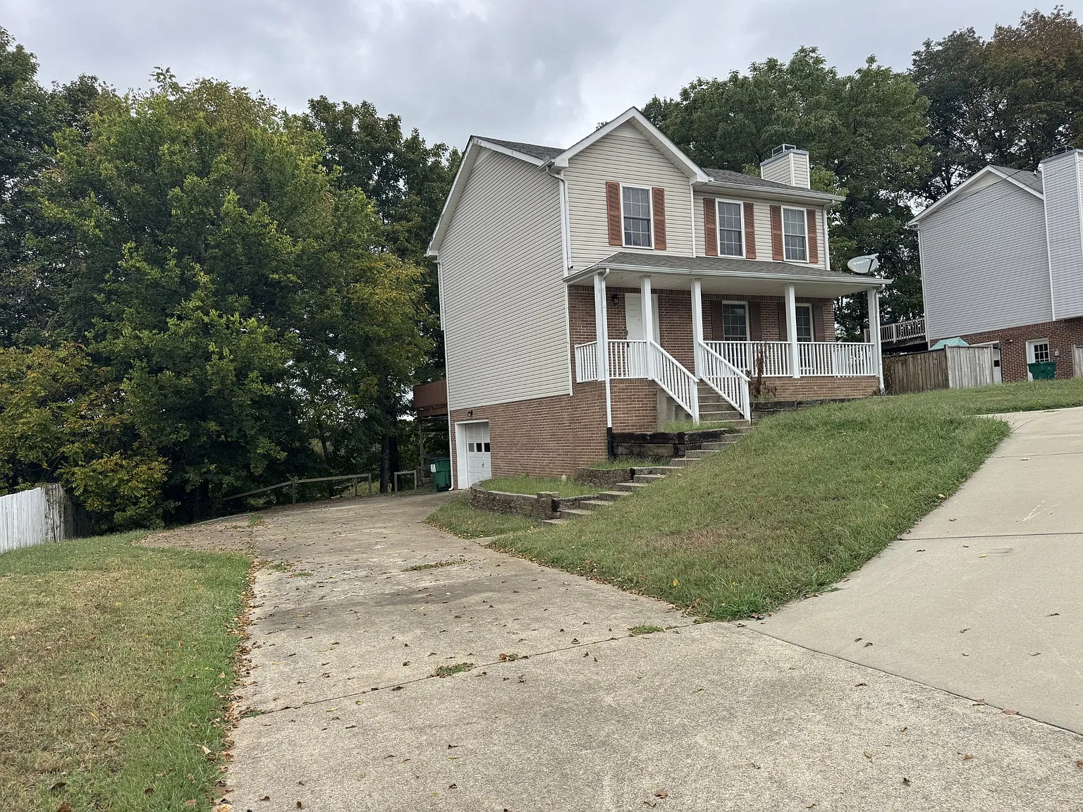 3 bed, 2.5 bath, 2146 sqft, $1,695 — Photo 4