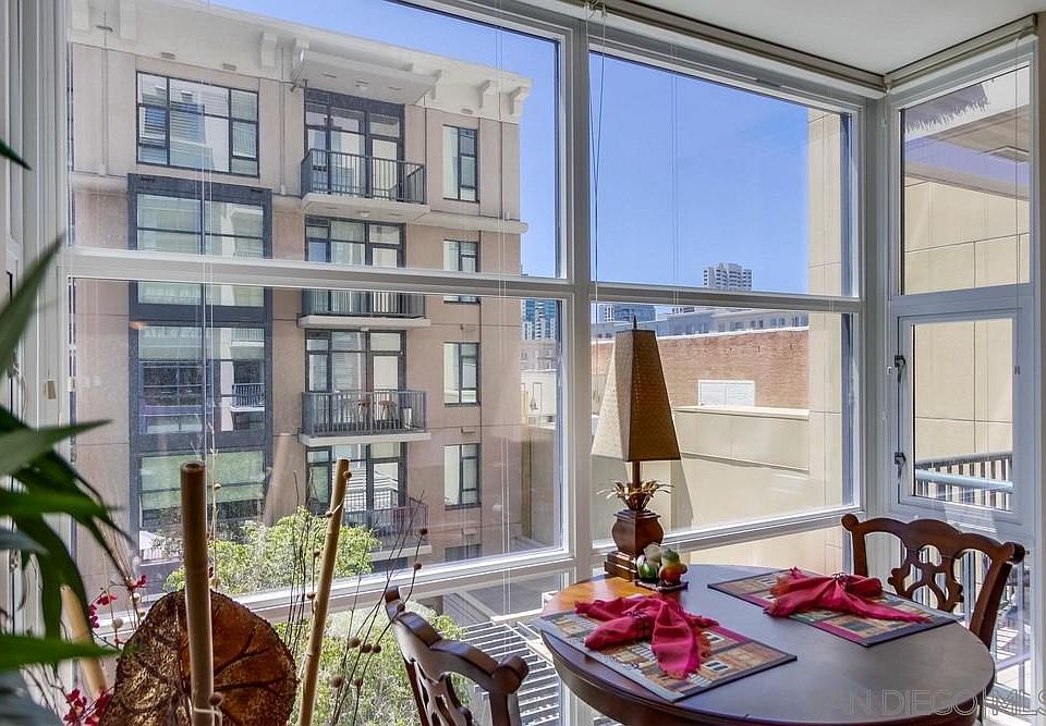 1st image of 530 K St Unit 1011