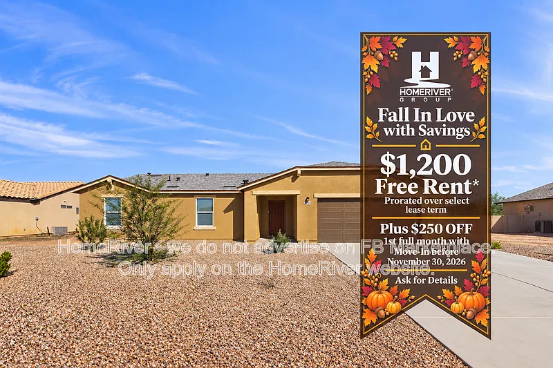 11025 W Hobbit Dr