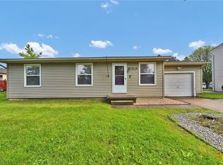 949 Dawn Ct, Medina, OH 44256