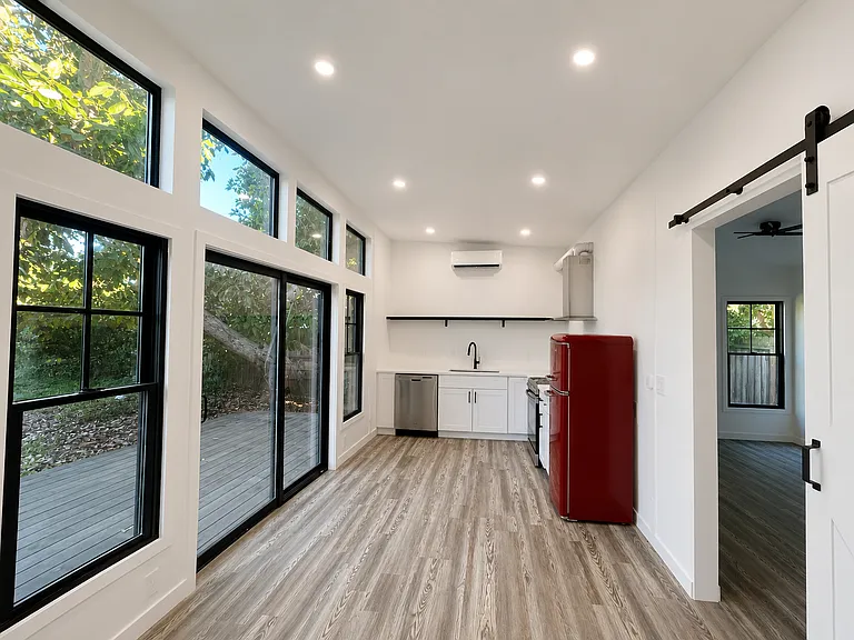 2972 Williams Rd — Photo 5