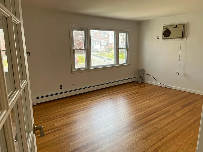Large Living Room - See in person to appreciate size. 12 Feet 5 Inches x 12 Feet