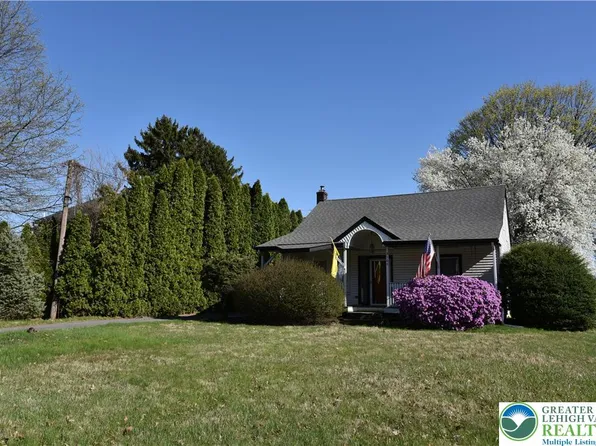 8164 Hamilton Blvd, Breinigsville, PA 18031