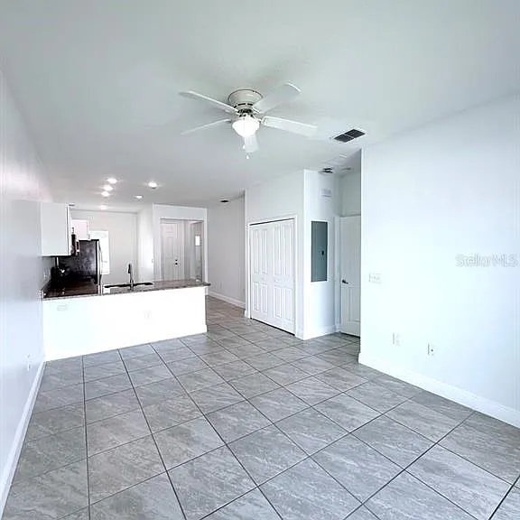 812 Glastonbury Dr — Photo 20