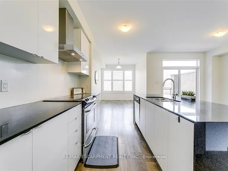 209 Fowley Dr — Photo 13