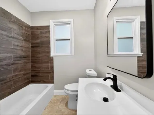 34 Lee Ave #2, Saint Louis, MO 63135