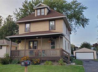 98 Wolcott Ave, Rochester, NY 14606