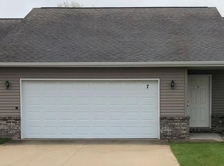 4799 Garfield Rd APT 1, Auburn, MI 48611