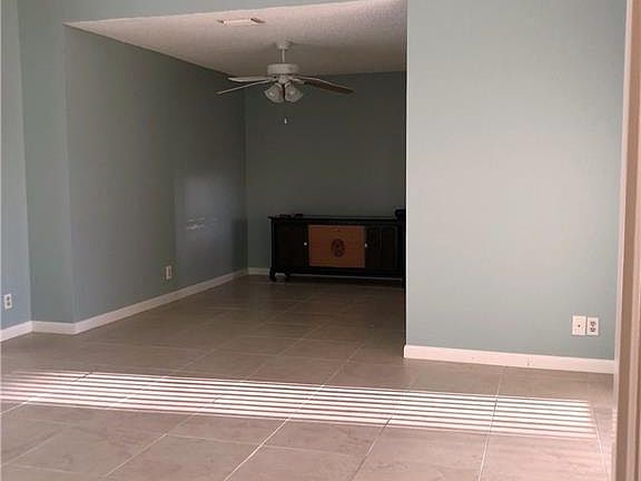 2nd image of 2756 SW Westlake Cir