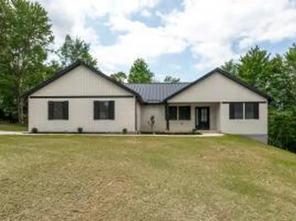 931 Country Club Dr, Howard, OH 43028
