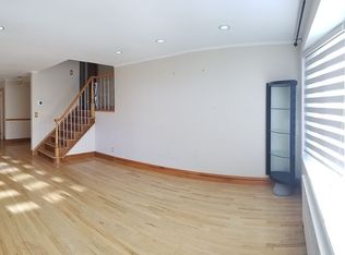 440 Arlington Rd, Cedarhurst, NY 11516