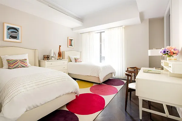 Sold by Douglas Elliman | media 25