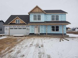 Sarle Rd, Freeland, MI 48623