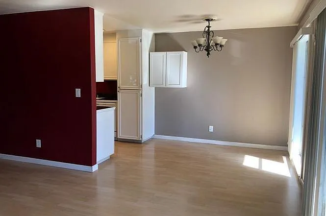 307 Tradewinds Dr #1 — Photo 2