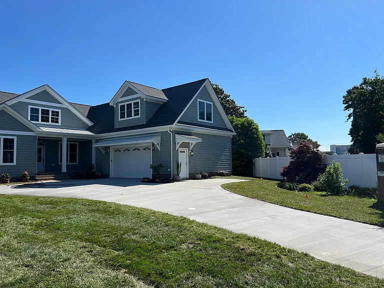 401 Virginia Ave — Photo 1