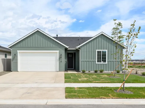9116 W Moon River Dr, Star, ID 83669