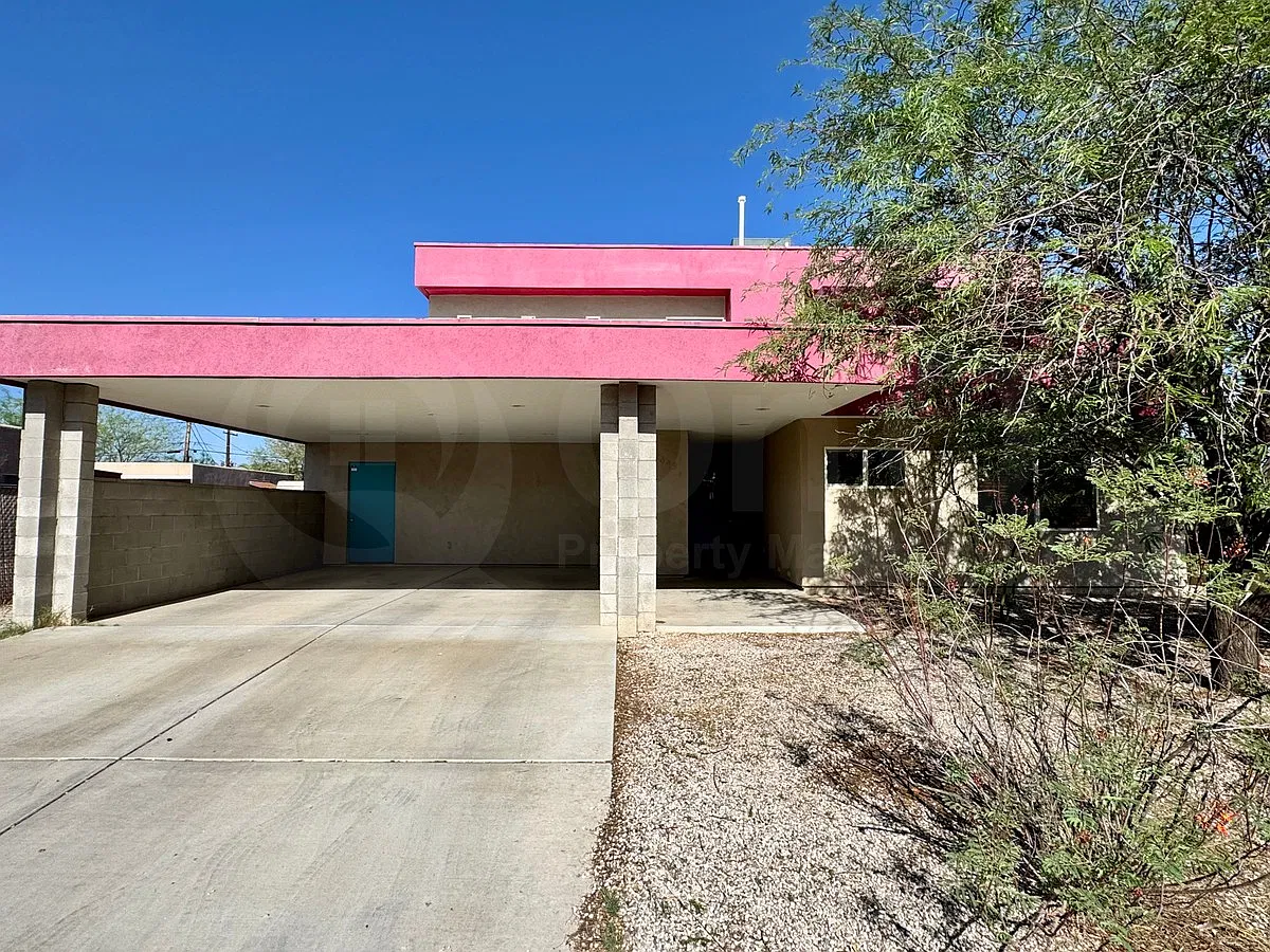 3 bed, 2.0 bath, 1325 sqft, $1,699 — Photo 4