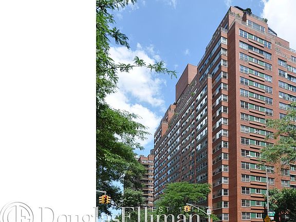 5th image of 75 E End Ave APT 8G