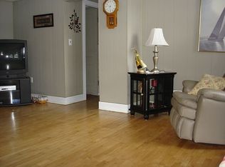 N2715 Park Lane Dr, Waupaca, WI 54981